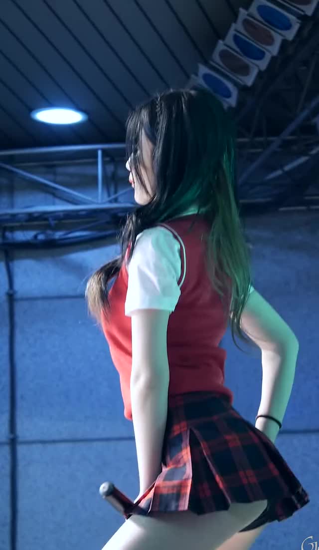 Chic Angel - Hyunji Schoolgirl Performance