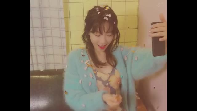 TAEYEON 태연 '겨울나무 (I'm all ears)' Special Video