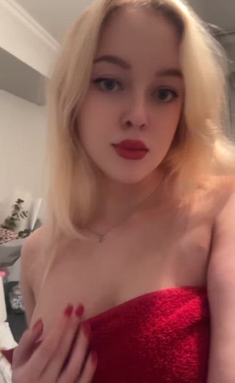 blonde cute onlyfans petite sfw sweetpetite teen tits verified r/redgifsverified