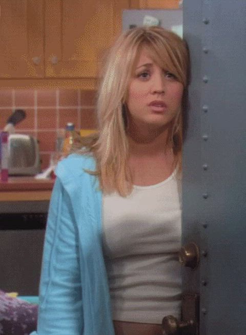 blonde celebrity kaley cuoco gif