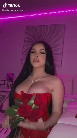 18 Years Old Hourglass Latina TikTok gif