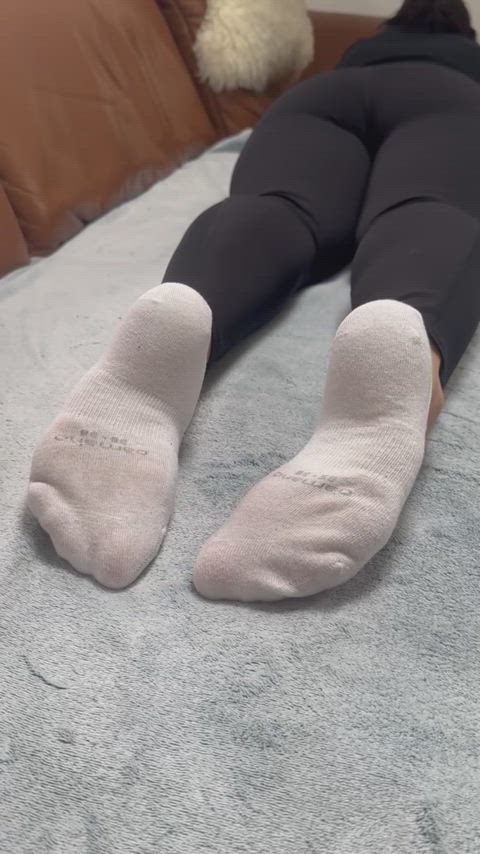 Hope you don't mind my sweaty socks wiggling on your couch 😋