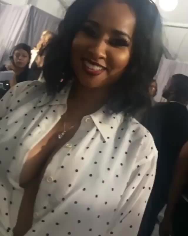 Tammy Busty Shirt 1