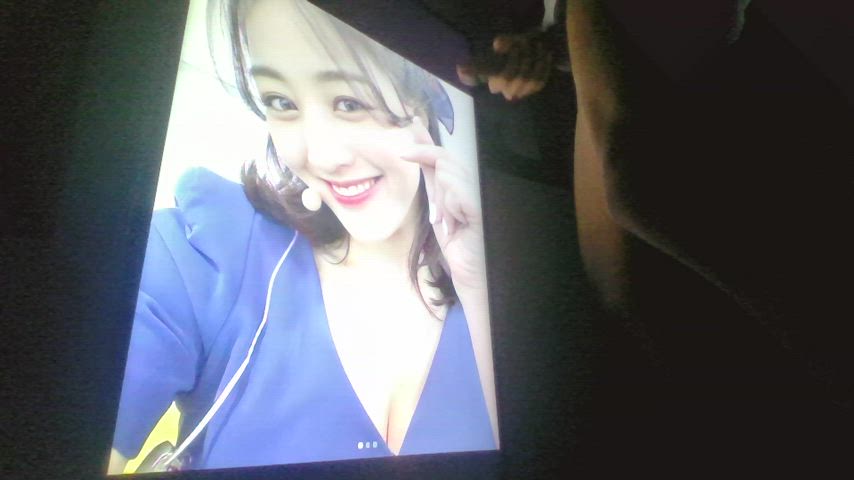 haha i can´t see my cum on jihyo face
