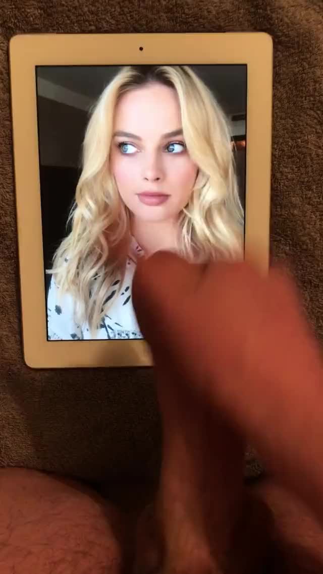 Margot Robbie Cum Tribute