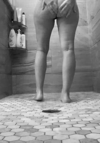 Big Ass Pawg Bathroom Porn GIF by heather88