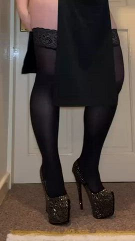 chubby curvy dress heels high heels milf mom step-mom thigh highs thighs gif