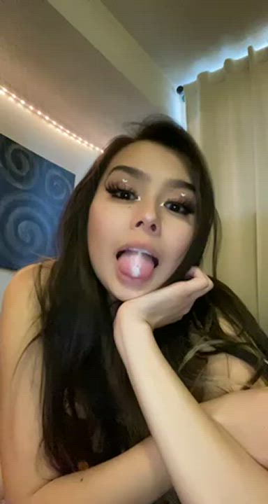 Ahegao Asian Vietnamese gif