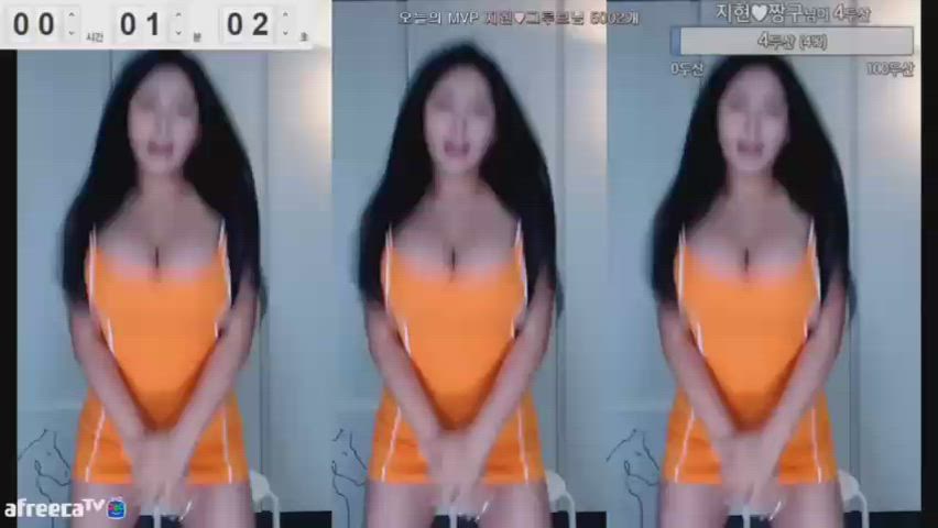 Big Tits Boobs Bouncing Tits Camgirl Korean gif