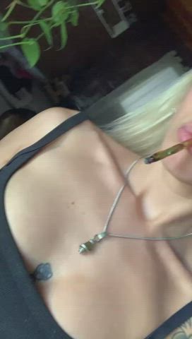I want to dominate you while we smoke