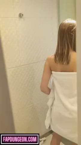 Cute Tiktok Petite Teen