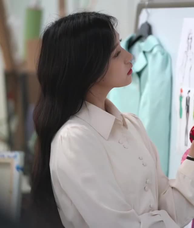 Mina 2 - TWICE TV “TWICE University Fashion Club Making Video”