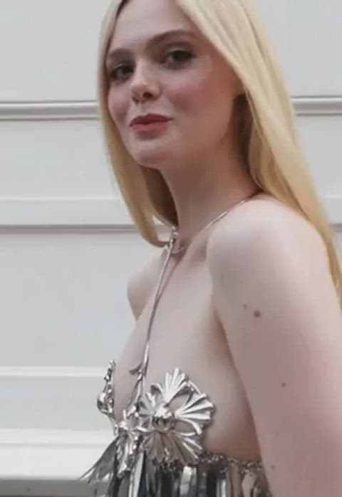 Elle fanning