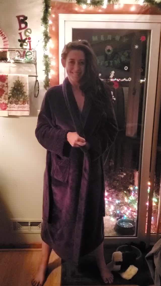 Under robe reveal. Be nice please.