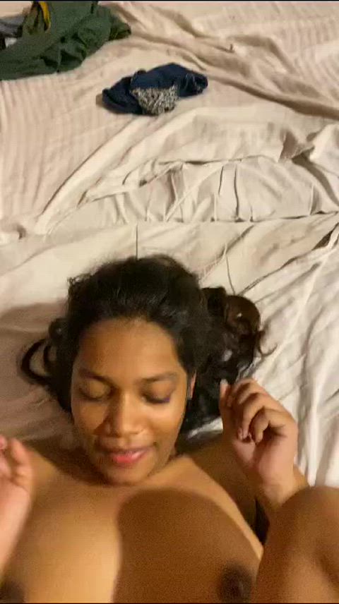 amateur big tits boobs desi pussy smile teen tits gif