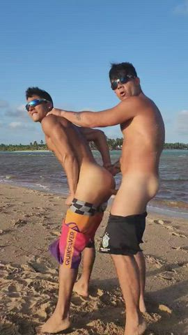 bareback bubble butt exhibitionism exhibitionist gay public gif