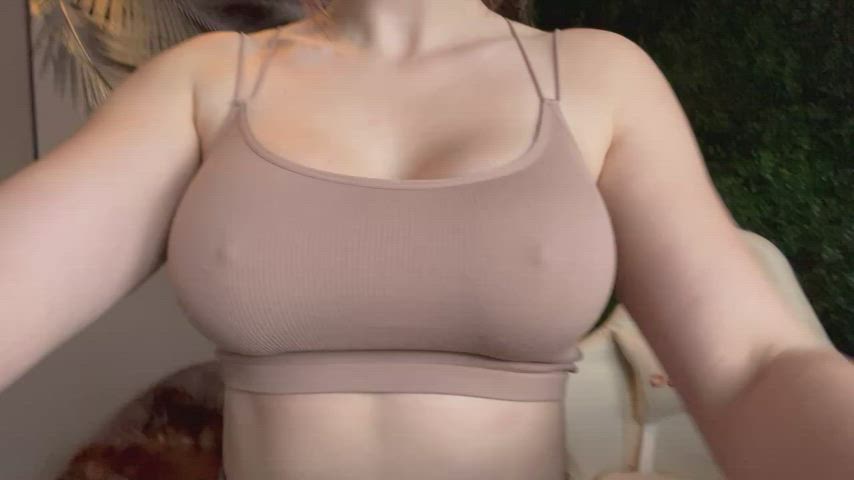 I love my bouncy boobs