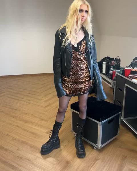 leather taylor momsen underwear gif