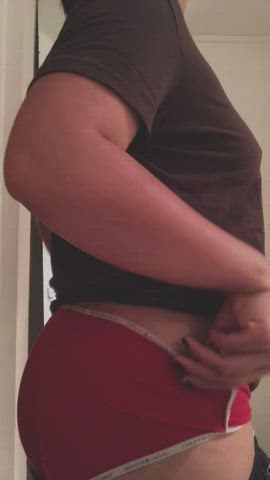 Does this vid make you wanna peel them off yourself?🍑😘💕