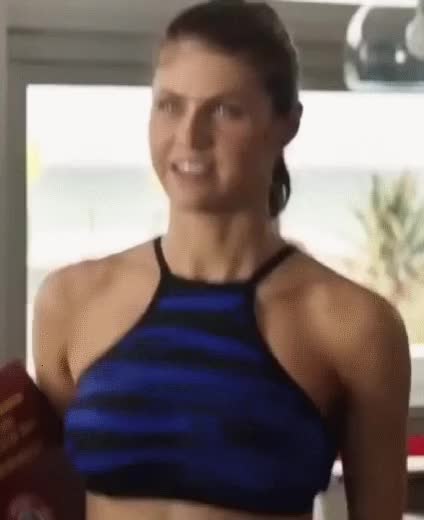 Alexandra Daddario