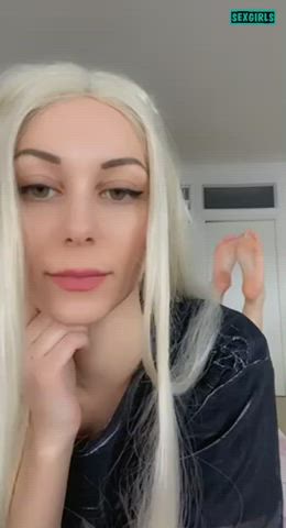 blonde feet petite gif