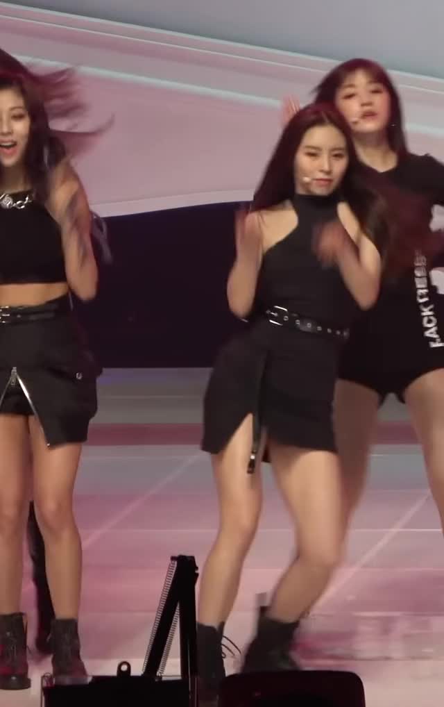 190607 CLC Elkie slow 2