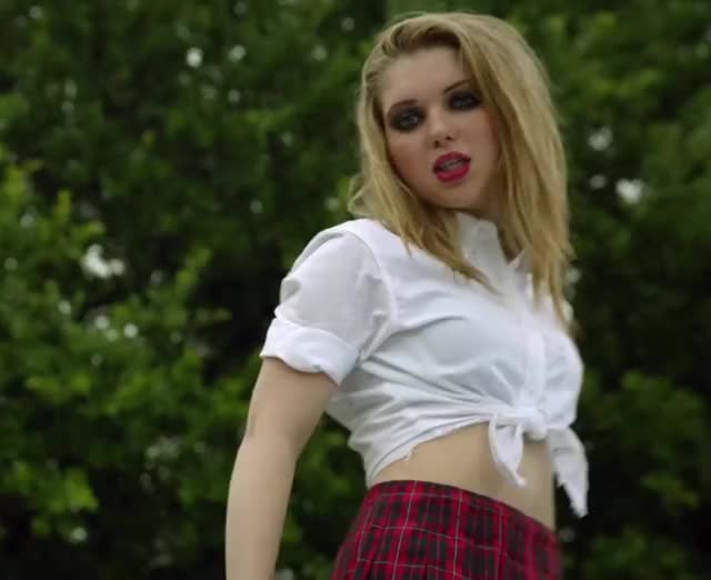 Sammi Hanratty Naughty CelebJihad.com