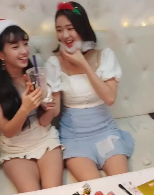 191217 Yeseo - Busters (Vlive) [2]