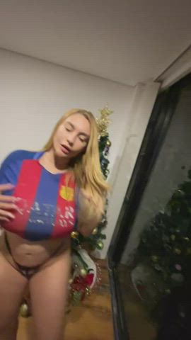 boobs colombian football latina tits gif