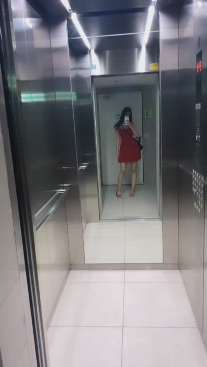 Ass Brunette Mirror gif