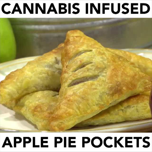 Apple Pie Pockets