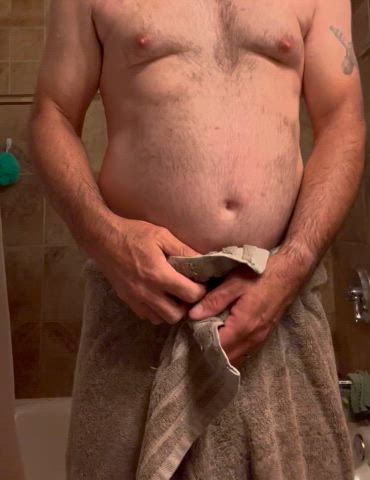 Towel flash Tuesday [M]