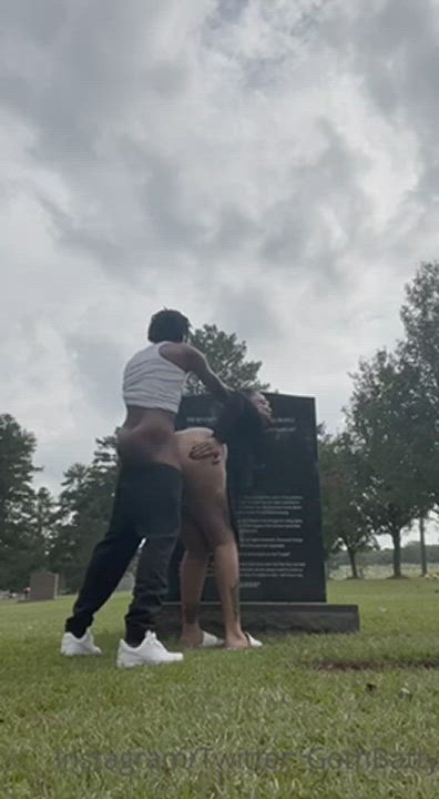 Fucking the opps girl on his grave