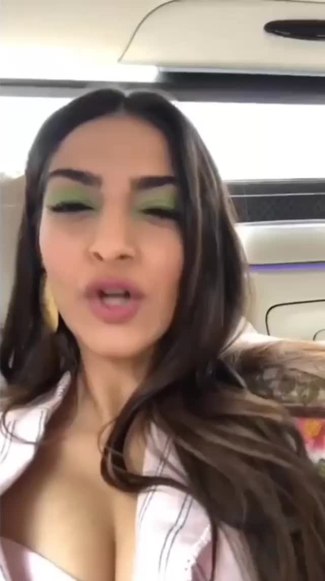 Sonam Kapoor Cleavage Show