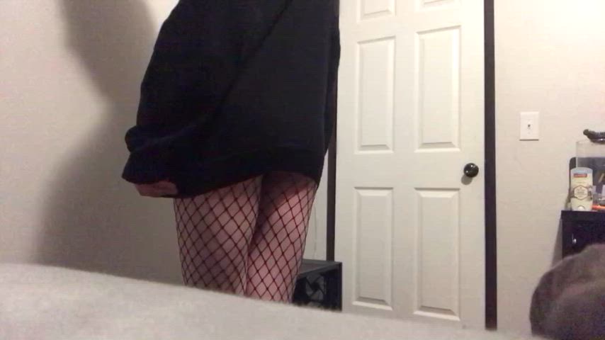 What do you think of my fishnets?