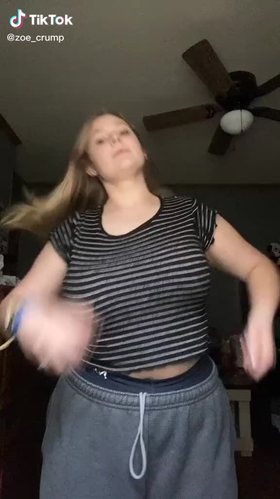 Zoe_Sydni (@zoecrump13) on TikTok 