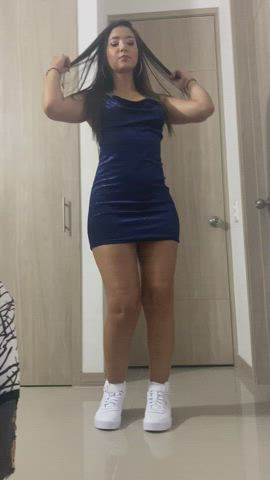 I am your best Latina, you like the dress and help me with my wet thong