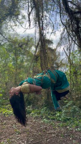 I got suspended in a Saree by a Sri Lankan Shibari artist and I’m still floating