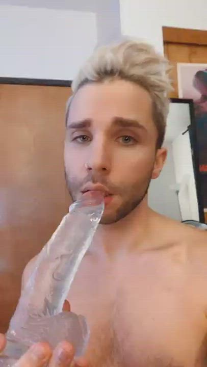 Try to swallow my new transparent dildo