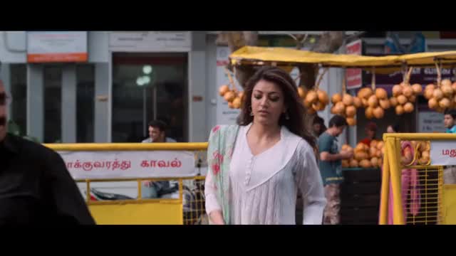 Kajal Agarwal bouncing boobs