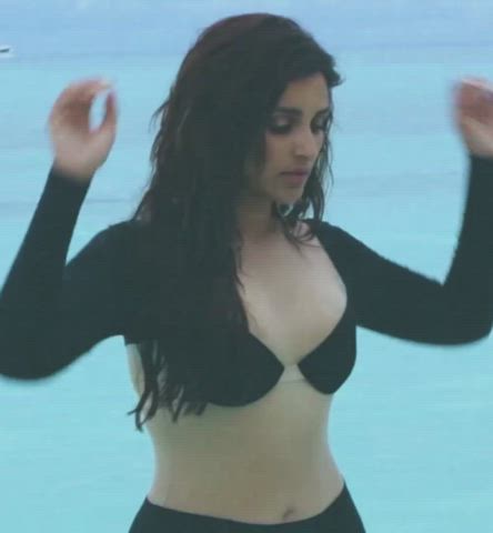 Parineeti Chopra bikini Bollywood photoshoot