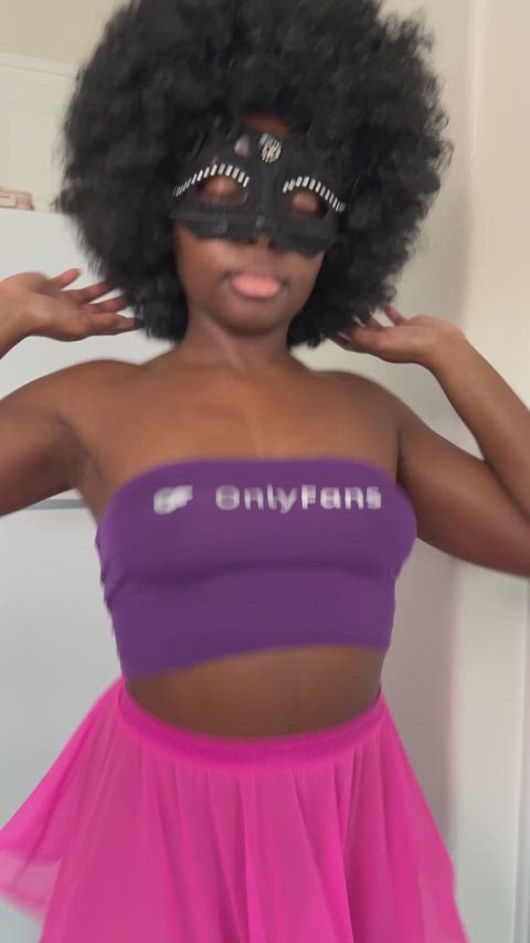 ass ass spread ebony ebony butts natural tits strip stripping striptease tease teasing