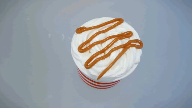 Caramel Lovers No Churn Fall Flavor Ice Cream