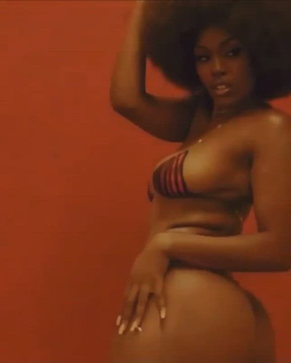 Art Ass Babe Big Ass Big Tits Booty Ebony Solo gif