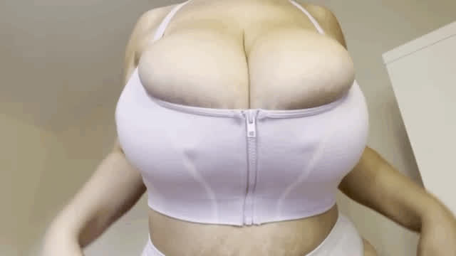 boobs huge tits natural tits gif