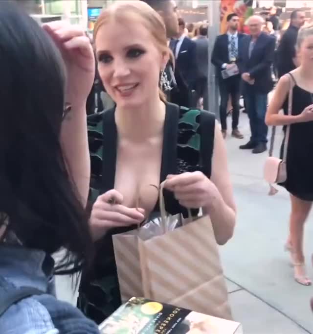 Jessica Chastain CelebJihad.com