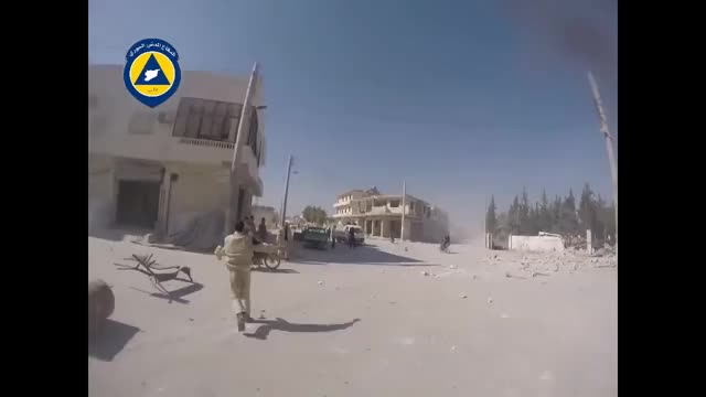 Russian airstrike targets a busy intersection in Idlib