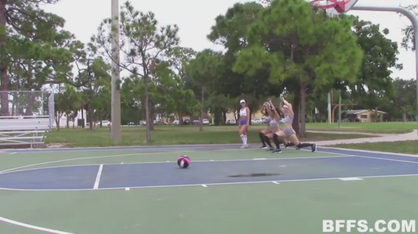 Basketball BFFS [Aaliyah Hadid, Sophia Leone, Sierra Nicole, Kelsi Monroe]