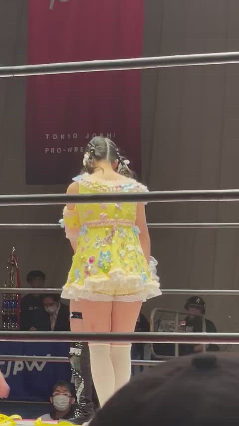 ass japanese legs thighs wrestling gif