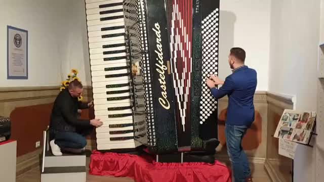 Biggest Accordion in the World